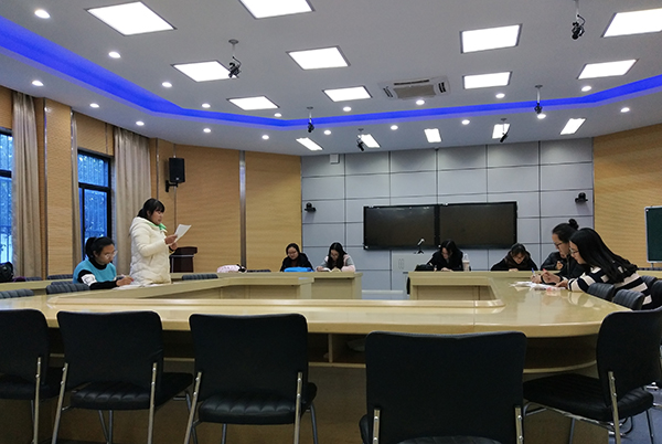 辩论赛 余星怡 (1).jpg