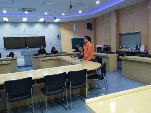 辩论赛 余星怡 (3).jpg